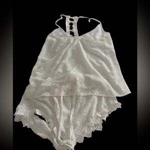 In Bloom white Lace top and short lingerie